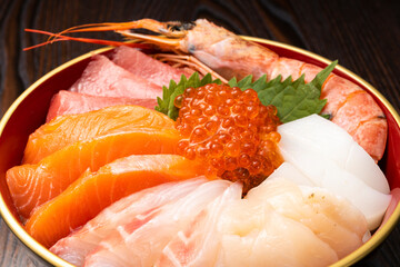 海鮮丼