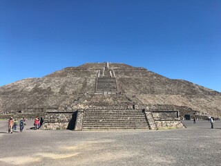 chichen itza pyramid