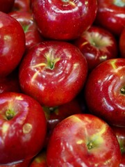 Fototapeta na wymiar 신선한 유기농 과일 빨간색 사과 