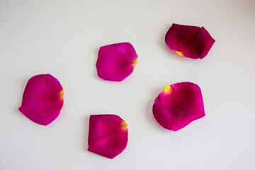 Rose petals are there while retaining their aroma.