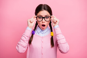 Close-up portrait of her she nice attractive lovely pretty cute intelligent amazed wondered girl...