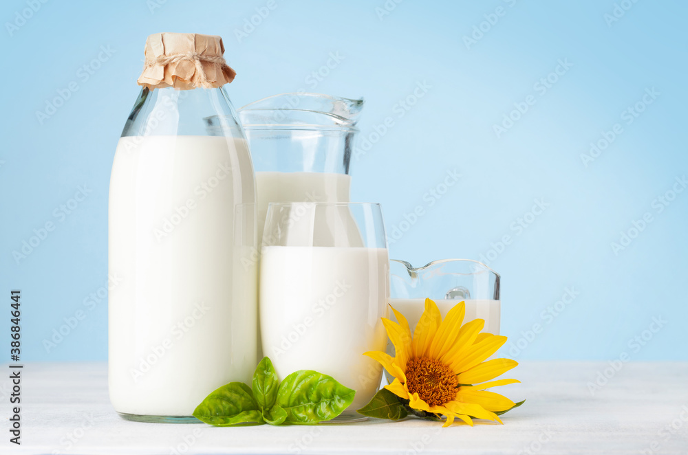 Wall mural milk in glass, bottle and jug