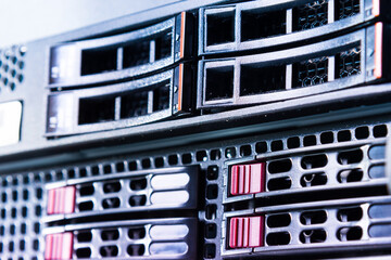 hard disk array inside cloud computing server