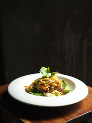 Stir-fried yakisoba noodles with vegetables