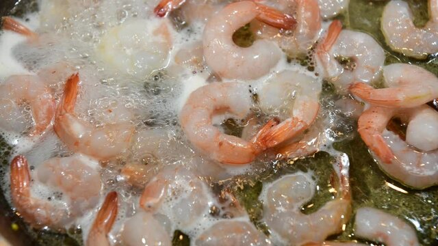 Nice Frosted Shrimp Cooking On Plate In Oil