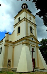 Narol, Kościół, Wieża, Parafia, Architektura