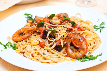 spaghetti with shrimp sauce