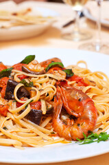 spaghetti with shrimp sauce