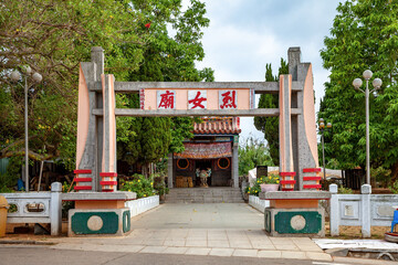 Fototapeta na wymiar Chaste Maiden Temple in Kinmen, Taiwan. The chinese text is 