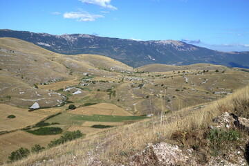 Fototapeta na wymiar Panoramic views of the Gran Sasso National Park