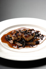 トリュフと肉料理