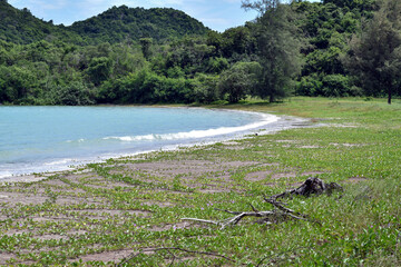 The coastal scenery of Thailand is not disturbed by tourists.