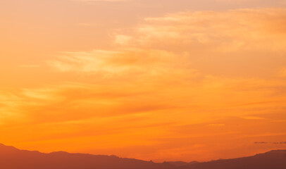 Fototapeta na wymiar Beautiful panoramic sunset over the mountains.
