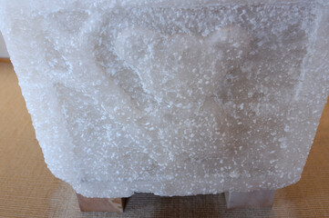 揚げ浜塩田の岩塩