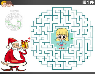 maze educational game with Santa Claus with Christmas gift