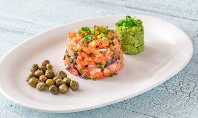 Salmon tartare