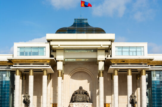 Fototapeta The Government Palace is located on the north side of Chinggis Square or Sukhbaatar Square in Ulaanbaatar, the capital city of Mongolia