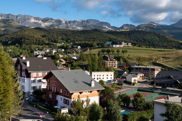 Fototapeta premium Panorama of the village of Villard de Lans in the Alps in France