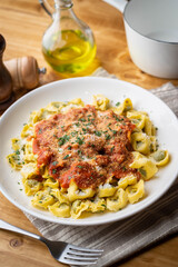 boiled tortellini with tomato sauce
