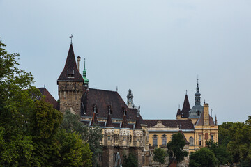 Fototapeta na wymiar ハンガリー　ブダペストのヴァイダフニャディ城