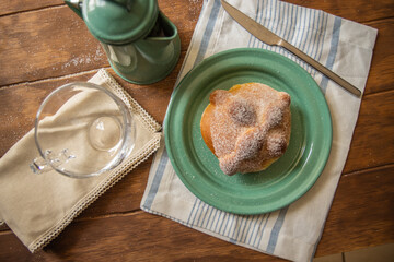 Plato de pan de muerto para día de muertos festividad mexicana folclor tradicional hispanidad