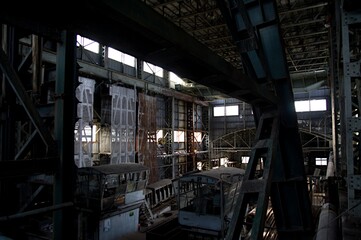 赤平炭鉱　第1立坑櫓　メインシャフト後方から前方区画　