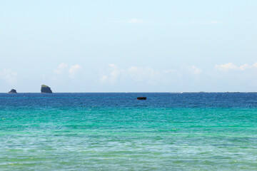 南の島の青い海