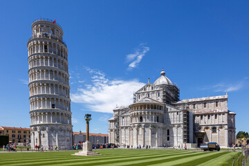 イタリア、ピサの斜塔