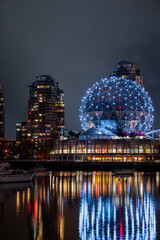 Fototapeta premium Vancouver City Skyline At Night