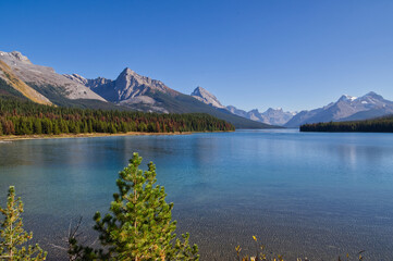 Maligne Lake on a Clear Autumn Day