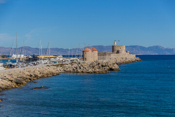 Urlaubsfeeling auf der griechischen Sonneninsel im oestlichen Mittelmeer - Rhodos / Griechenland