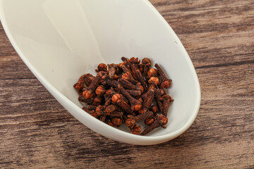 Aroma cuisine - dry clove seeds
