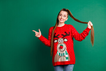 Portrait of her she nice-looking attractive charming pretty curious glad cheerful cheery...