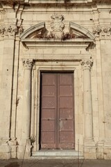 Fototapeta na wymiar Siracusa - Portale della Chiesa dello Spirito Santo