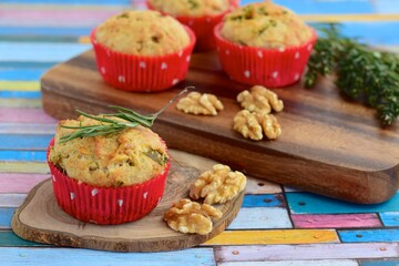 Muffins with rosemary, walnut and cheese