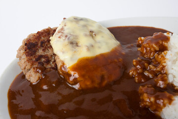 大盛りハンバーグカレー