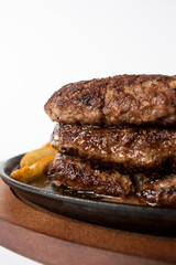 デカ盛りハンバーグ