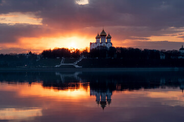 Fototapeta premium sunrise over the river