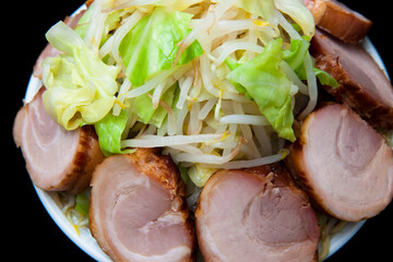 大盛りラーメン