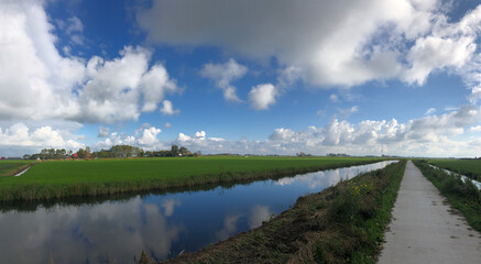 Bicycle path next to a canal in Friesland
