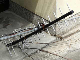 民家の撤去したテレビアンテナ