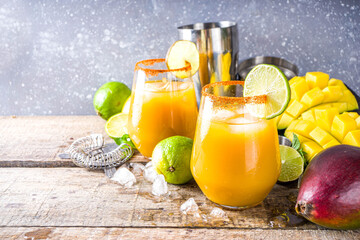 Mango margarita