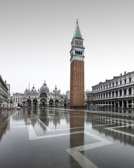 Fototapeta premium Piazza San Marco Markusplatz Venedig Italien