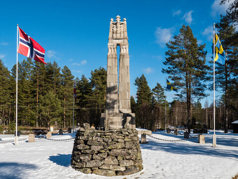 Friedensmonument in Morokulien Grenze Norwegen Schweden