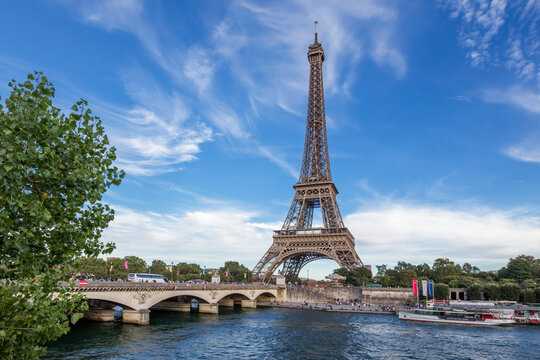 フランス、パリ、エッフェル塔