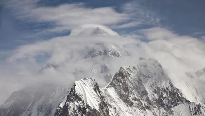 Schapenvacht deken met foto Gasherbrum Gasherbrum IV, surveyed as K3, is the 17th highest mountain on Earth and 6th highest in Pakistan. One of the peaks in the Gasherbrum massif 