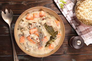 veal cooked with cream and carrot