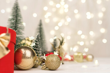 christmas tree decorations