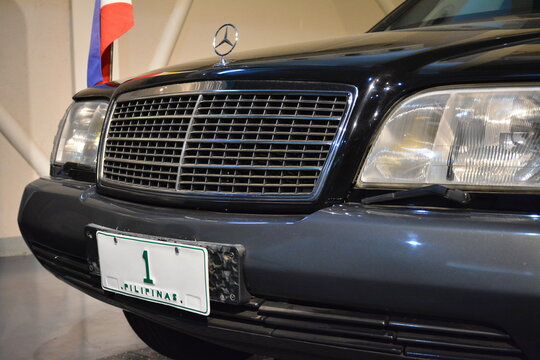 Mercedes-Benz S600 LWB Used By President Gloria Macapagal Arroyo Display At Presidential Car Museum In Quezon City, Philippines