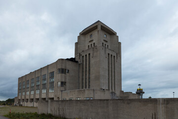 Fototapeta na wymiar the building of the transmitter Radio Kootwijk